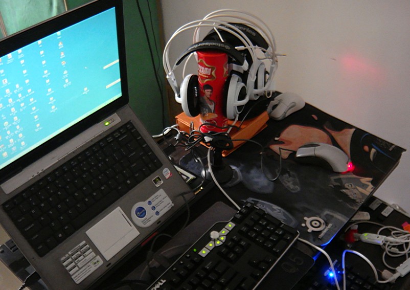 西伯利亚V1 耳机(实物图)-二手电脑-北海365网(beihai365.com)