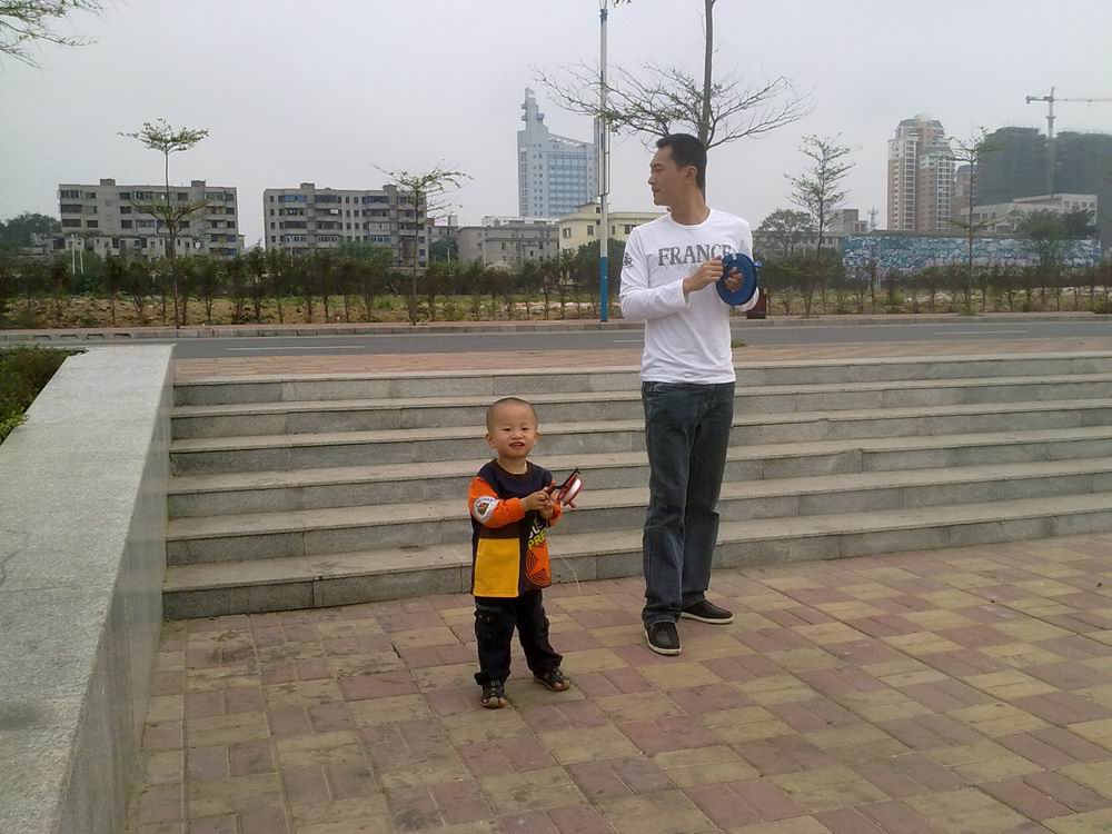 感恩父亲节晒宝宝和爸爸最令人感动的画面-