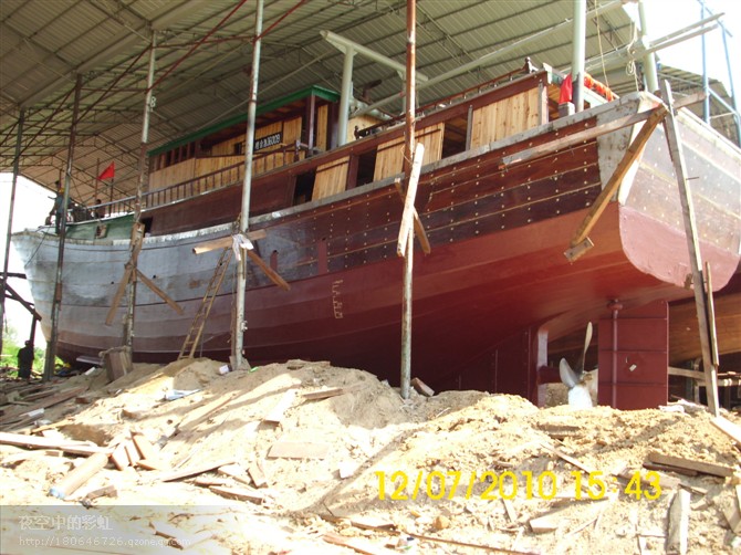 看了光甫的:[交行黄金杯]船厂掠影。我也来发几