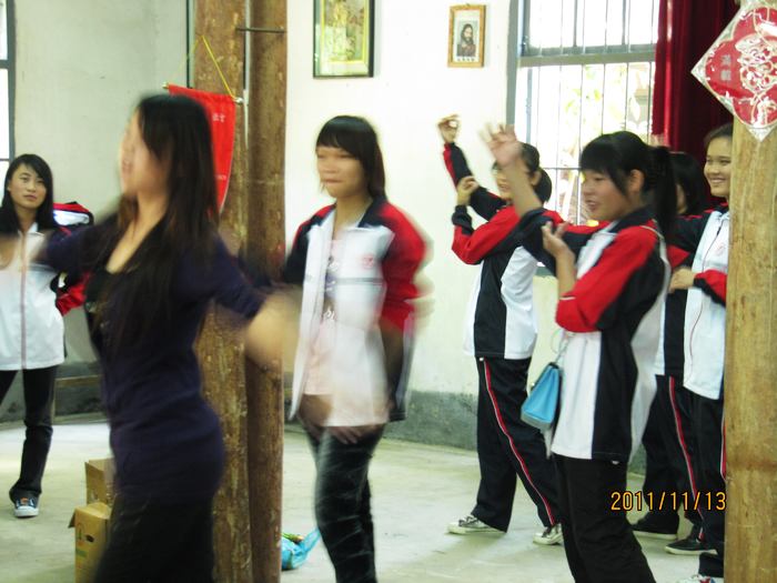 【总结@JL2011050】2011年11月13日康复村