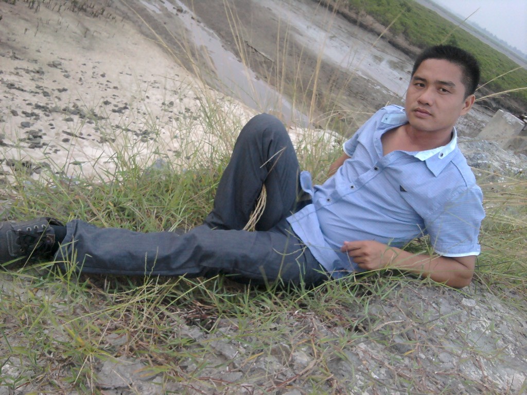 大胆秀自己,三十岁狮子男,顺便找点朋友,找点人