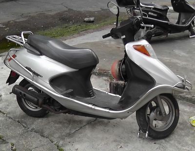 2000-3000元五羊本田100C女装摩托车-摩托车