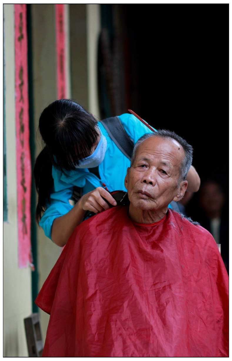 [总结]:用心体会,关爱老人--建兴义工团之20121