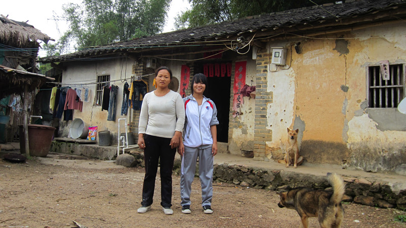 6位公馆待助学生家访调查报告(世上绝无仅有的