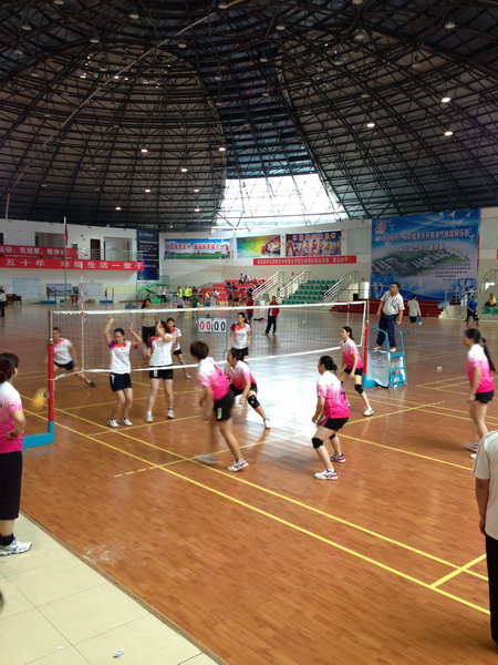北海<em>气</em>排球在防城港信润石化杯第五届气排球