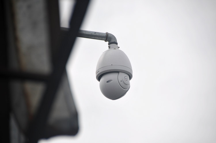 技术党出没!近距离拍摄鹰眼高空探头并分析