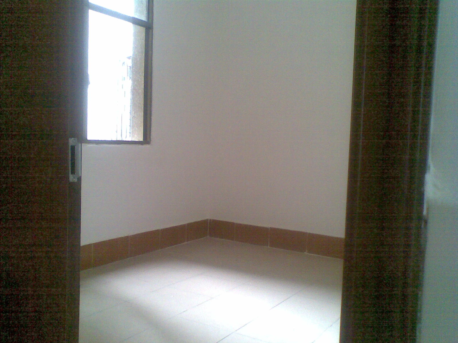 湖南路与东海街处二房出售-二手房出售-北海3