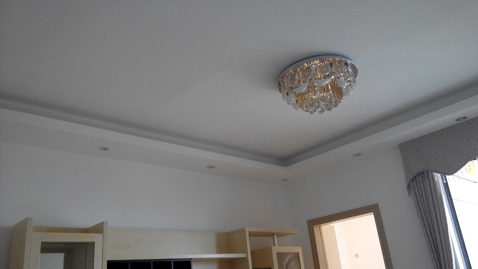 郁闷!老公家人决定装修婚房到如何装修这房子