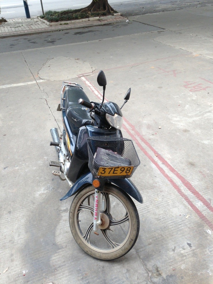 转二手摩托车一辆,700元。-摩托车\/电动车-北海