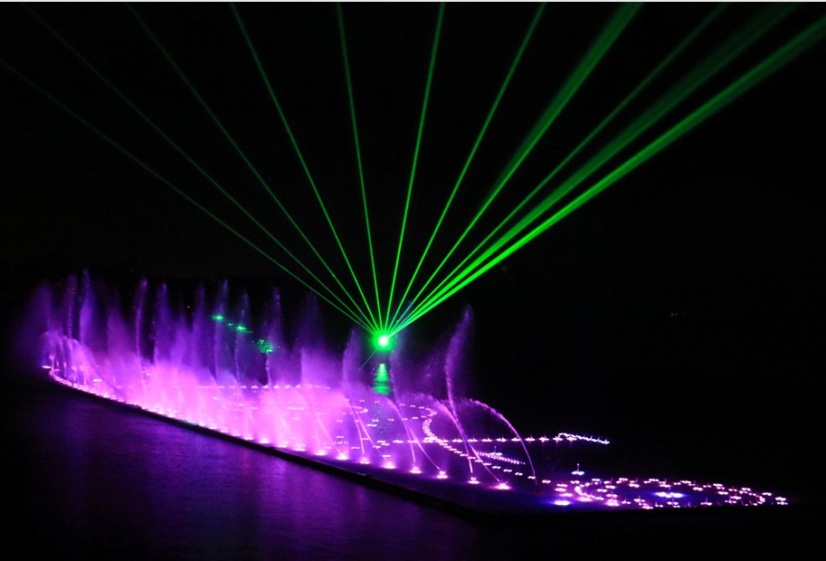 开园第一天的园博园夜景,震撼的音乐激光喷泉与游乐园是亮点(视频+多图)-北海时事开讲-北海365网(beihai365.com)