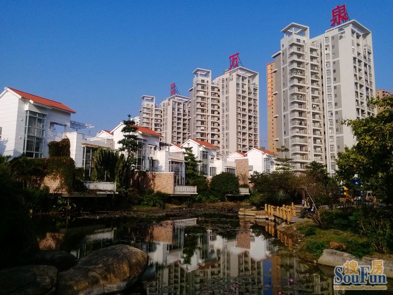 万泉城高端小区步梯5楼124平方4房2厅复式楼