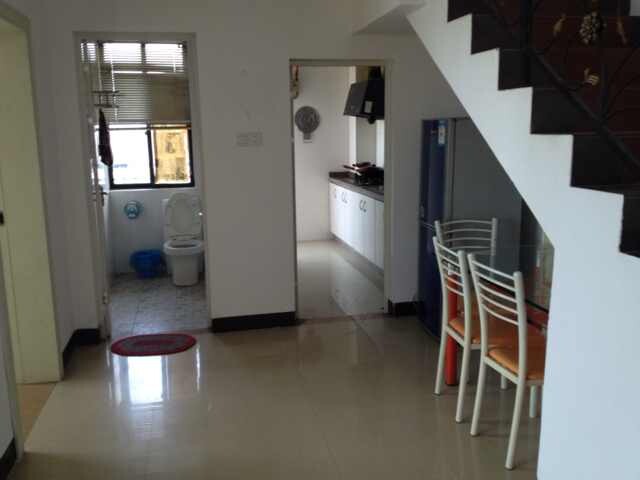 急出国 出售上海路香槟郡复式楼大四房一套 1