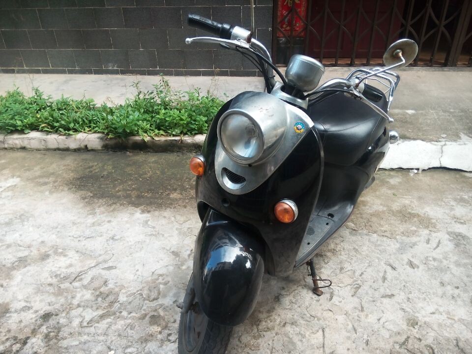 转让黑色小龟电动车 发票、牌照齐全 900元大