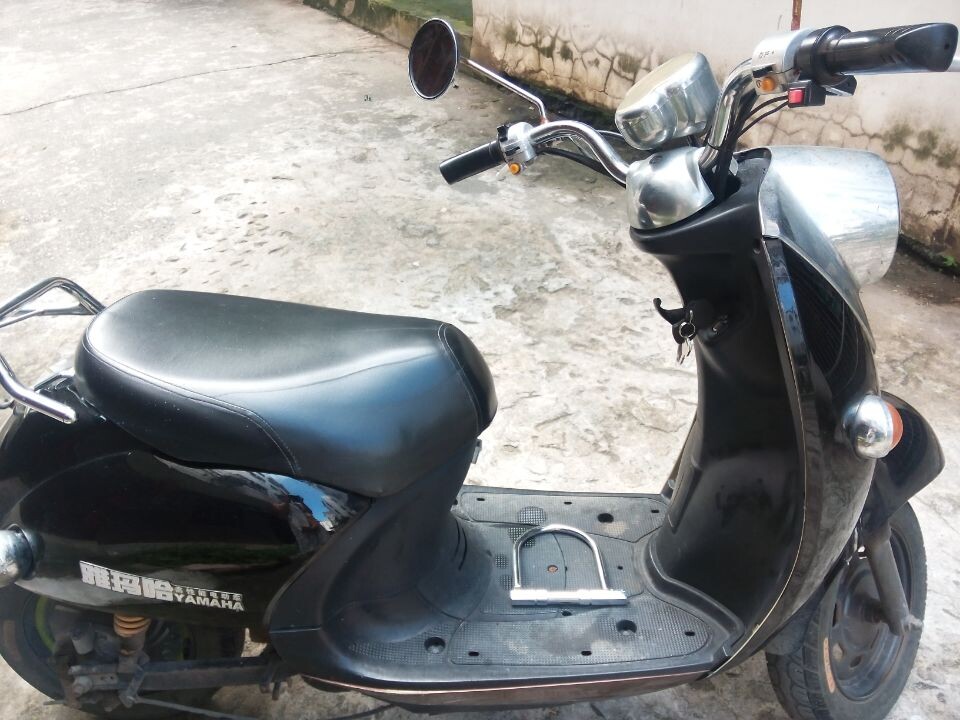 转让黑色小龟电动车 发票、牌照齐全 900元大