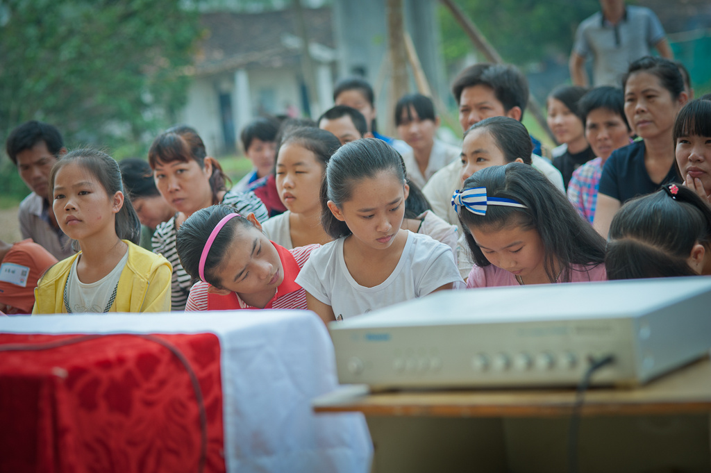 【总结ZX20141026石康】80师生家长志愿者搞