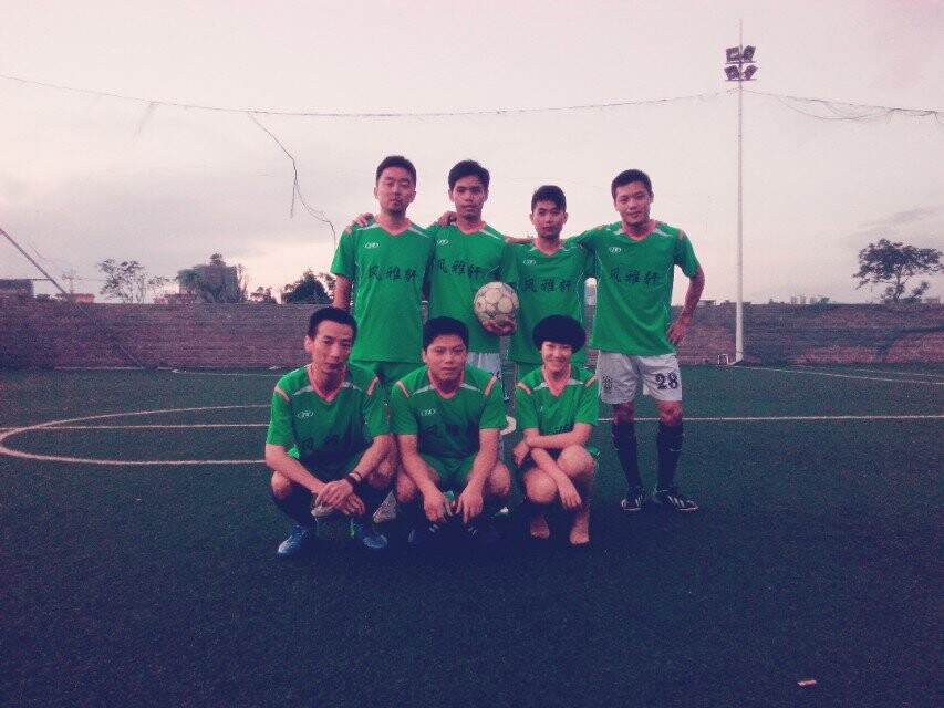 北海踢球者5人足球群 招人 加我Q后 说明在36