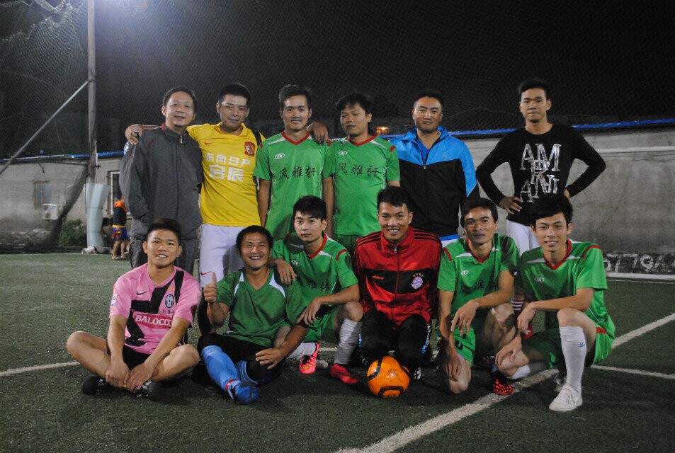 北海踢球者5人足球群 招人 加我Q后 说明在36