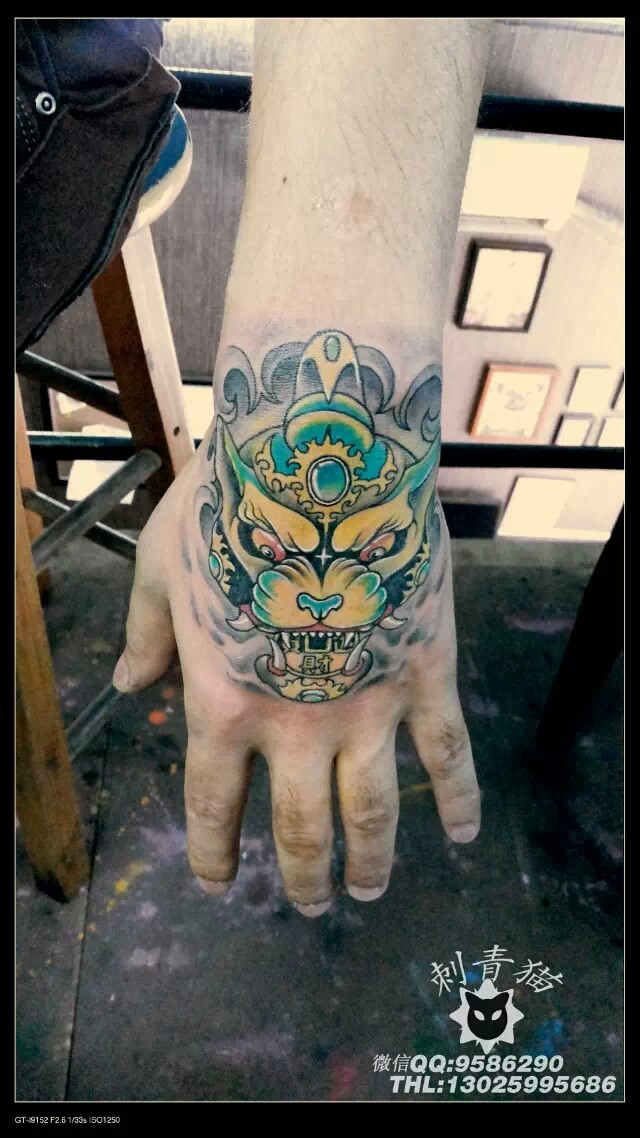 手背招财貔貅纹身#广西北海纹身#刺青猫纹身