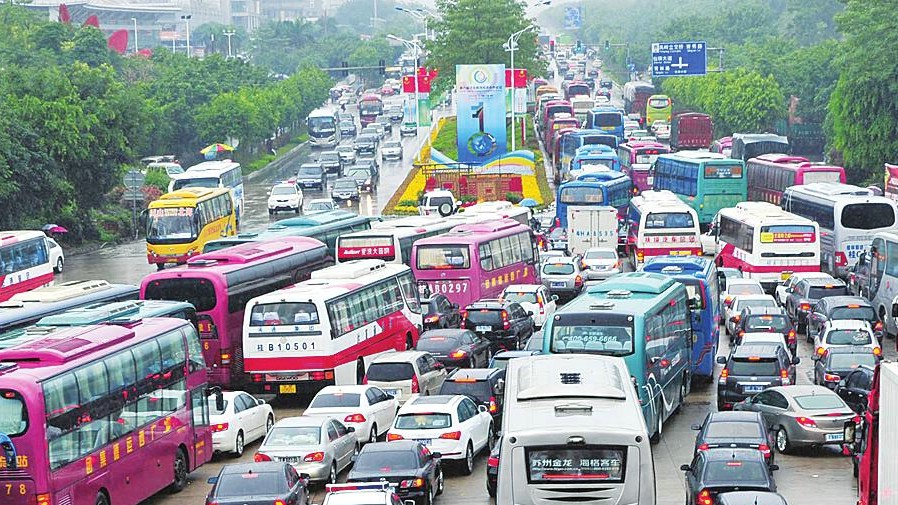 高速路堵车上厕所照片_高速路广告收入确认