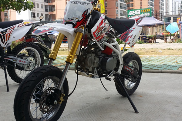 向阳摩托俱乐部!出售BSE250猎豹越野车,140高