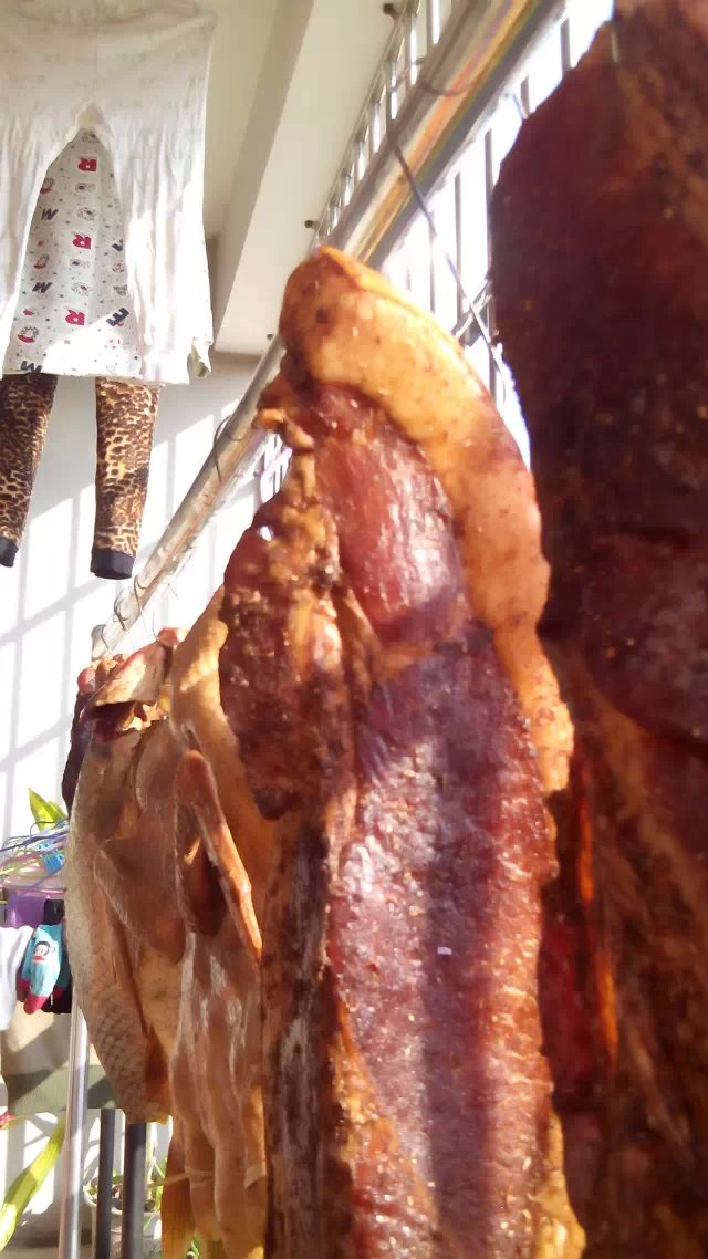 如何制作腊肉和腊鱼 726_470517_e9c9c87dd1230c6.jpg