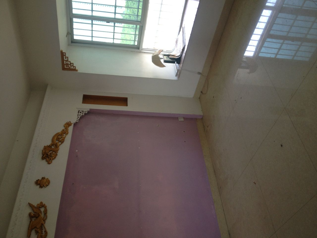 亏本急卖安盛花园。3房,117平米,电梯房,首付6