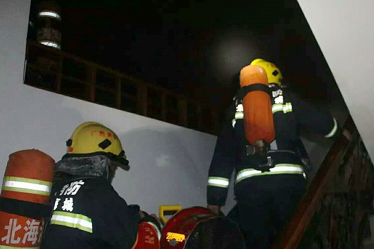 电热毯起火故障,北海重庆路一栋别墅发生-北海二手房绵阳别墅图片