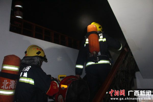 电热毯发生故障,北海重庆路一栋别墅起火-北海别墅户外汤池图片