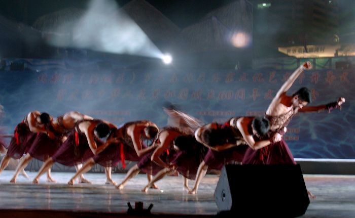 海城区疍家文化艺术节暨庆祝建国60周年文艺