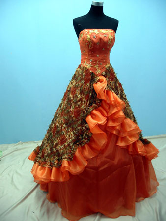 做婚纱礼服(2)