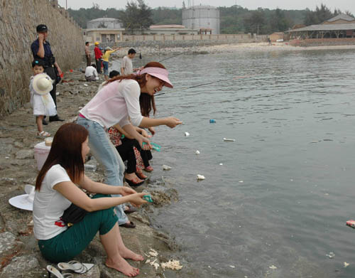 去冠头岭钓鱼的PP-高山大树版本-快乐乒乓-北