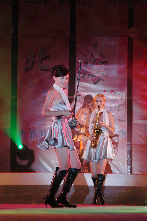 ★激情银滩晚会--舞乐天使女子国际组合-镜头