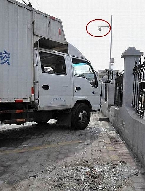 不足一月,停放北海文明市场的海鲜车遭遇4次