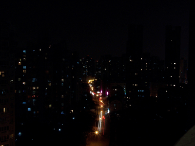 窗外,夜景
