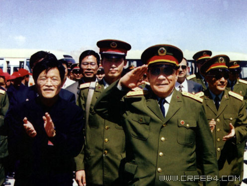 中央军委副主席、国务委员兼国防部长<em>迟浩田</em>及