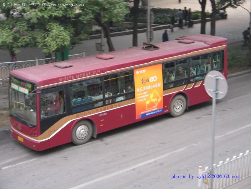 南宁公交车