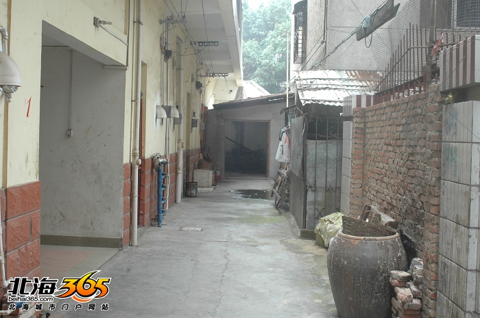 后四米让出通道,云海小区居民联名状告永乐楼