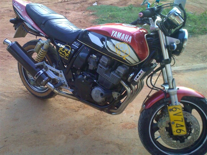 转让:一台YAMAHA97款XJR400街跑(实物图)-摩