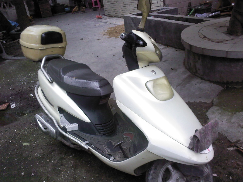 快来看哦转让125蹋板车-摩托车\/电动车-北海3