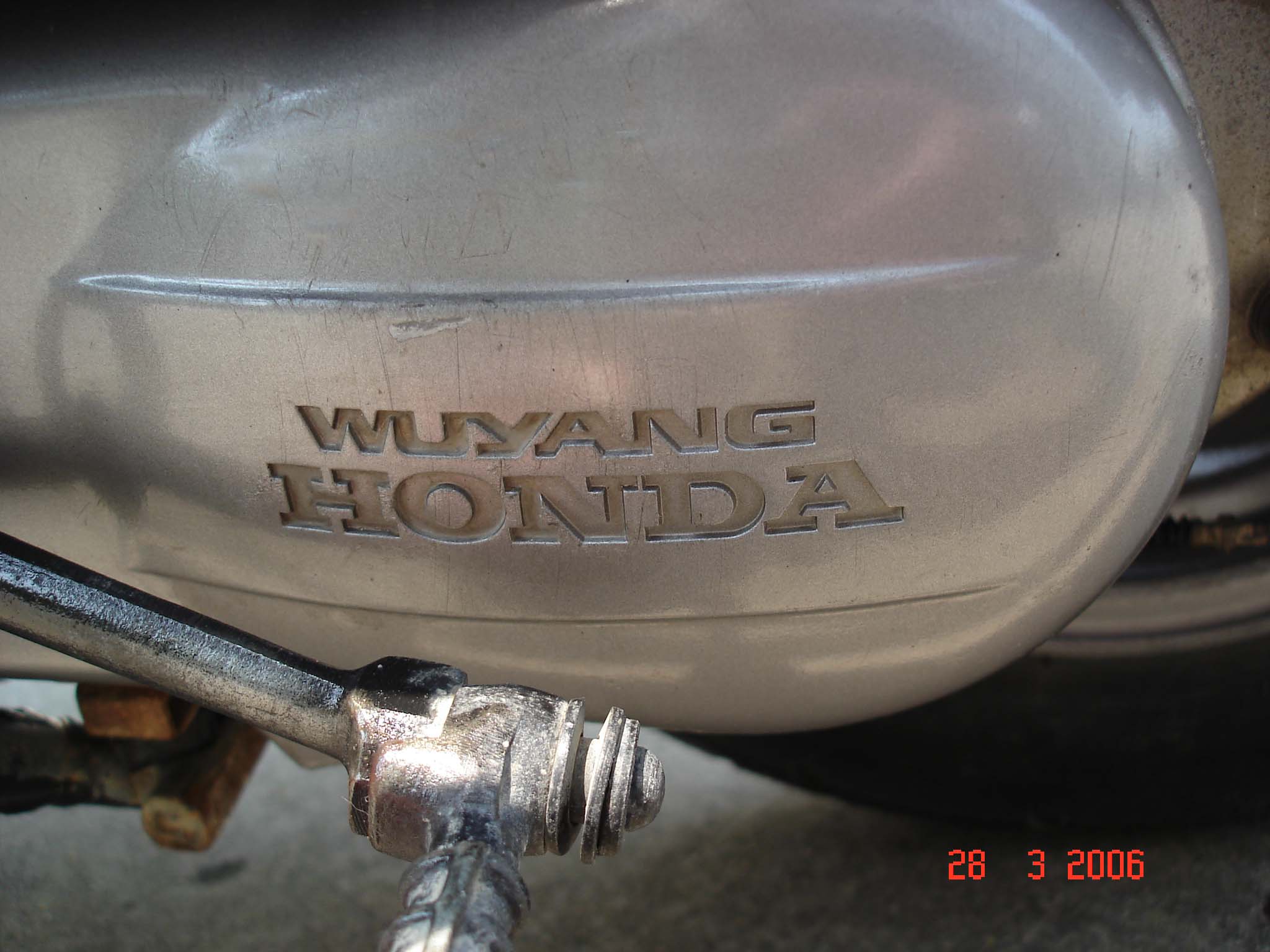 转让:8.5成新女装踏板本田100cc-摩托车\/电动车