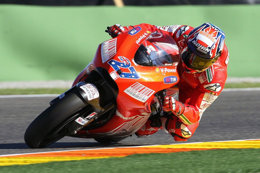 高清:MotoGP收官战 本田车队获冠军-摩托车友