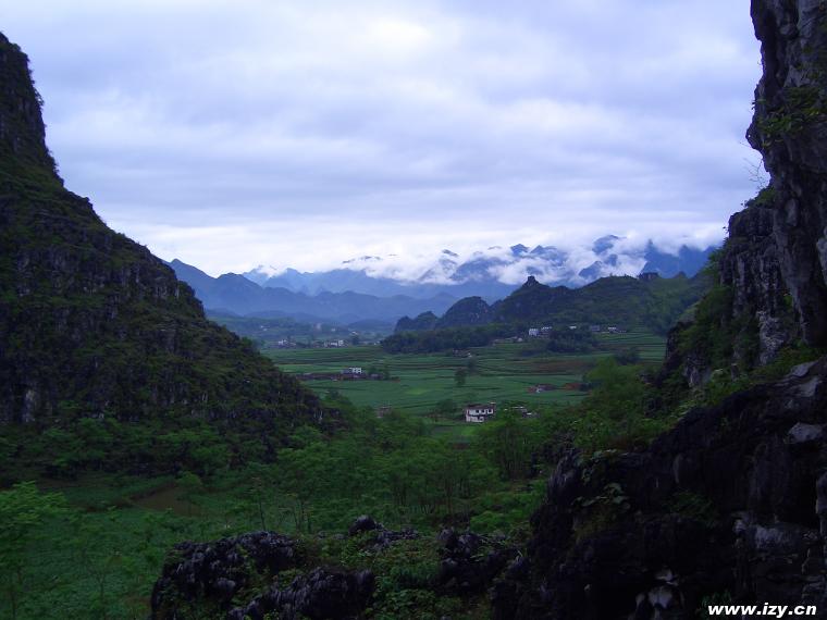 马山县