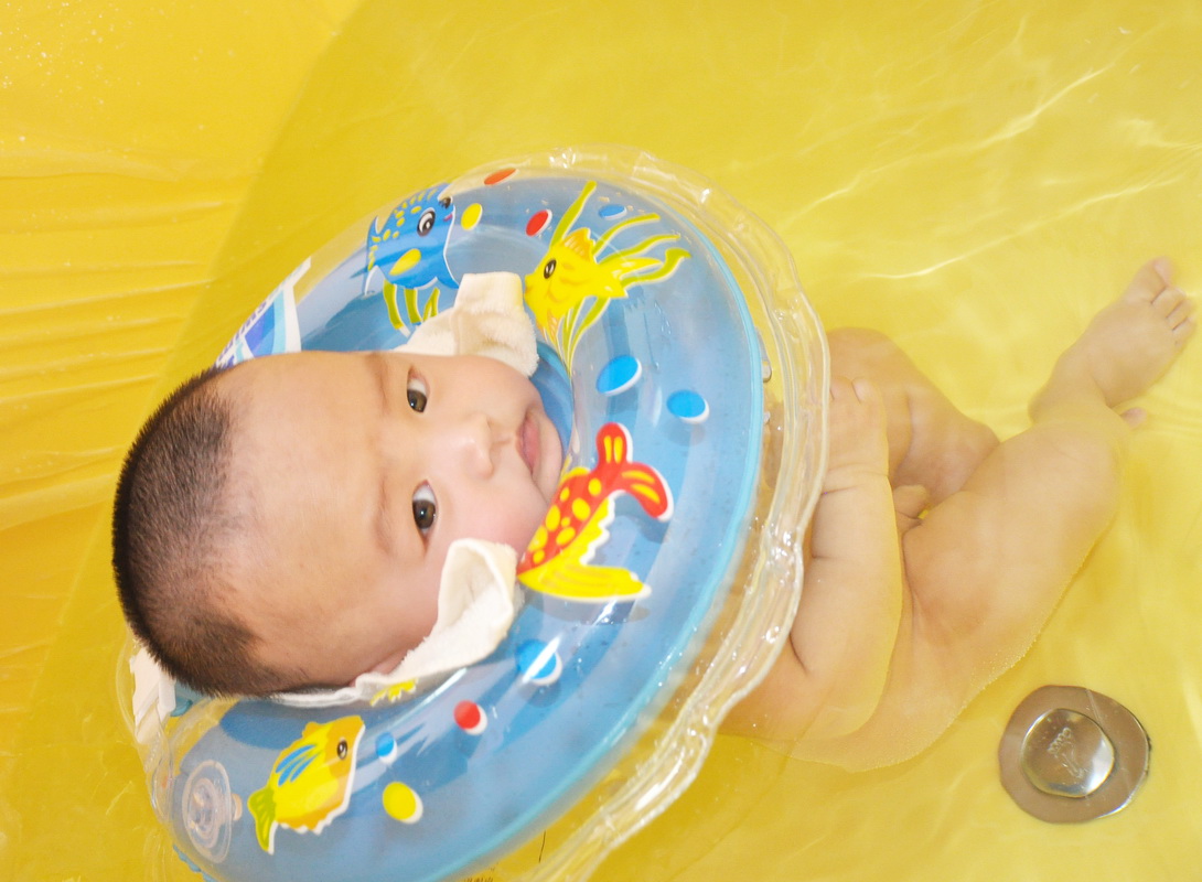 北海市第一届<em>婴儿</em>游泳<em>比赛</em>现场<em>照片</em>!-<em>宝宝</em>秀-北