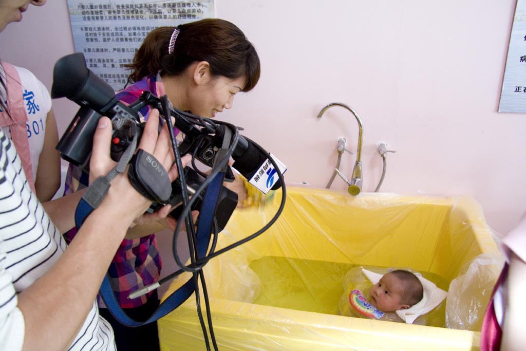 北海市第一届<em>婴儿</em>游泳<em>比赛</em>现场<em>照片</em>!-<em>宝宝</em>秀-北