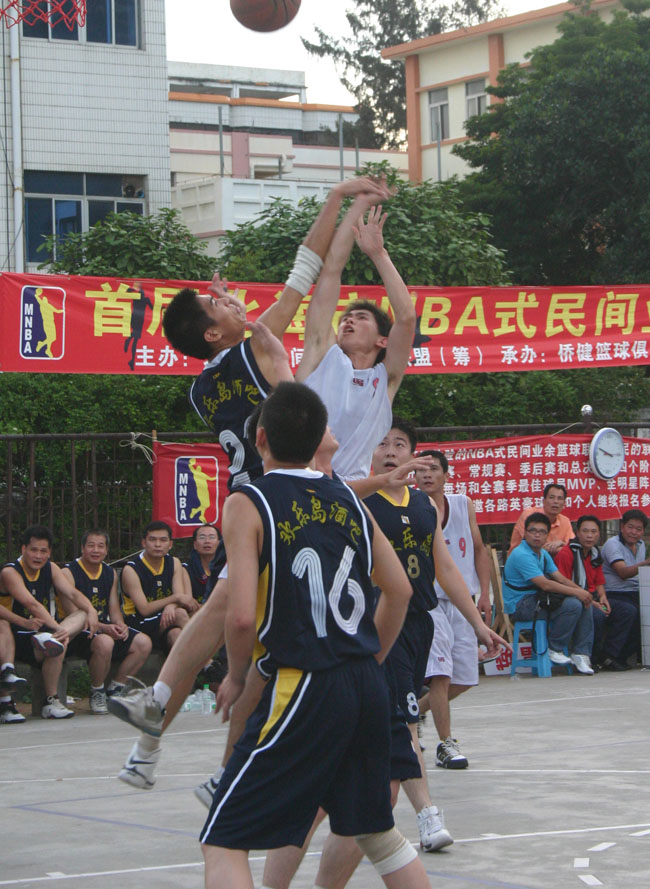 NBA职业联赛中文官网__实时赛程比分+球队资讯历史最佳战绩！宜宾男篮斩获全国亚军