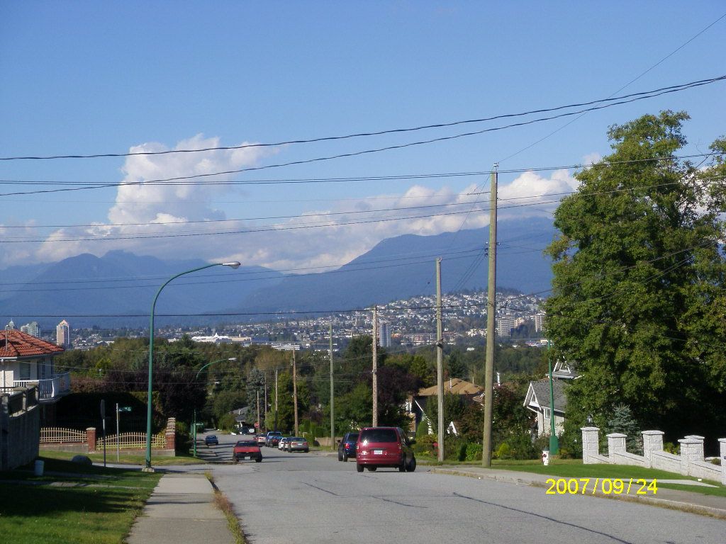 温哥华居民的屋前绿化,美丽的温哥华!-人在海外