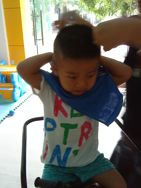 --'扬扬'得意最具感染力的招牌笑容.新增<em>相片</em>!-0