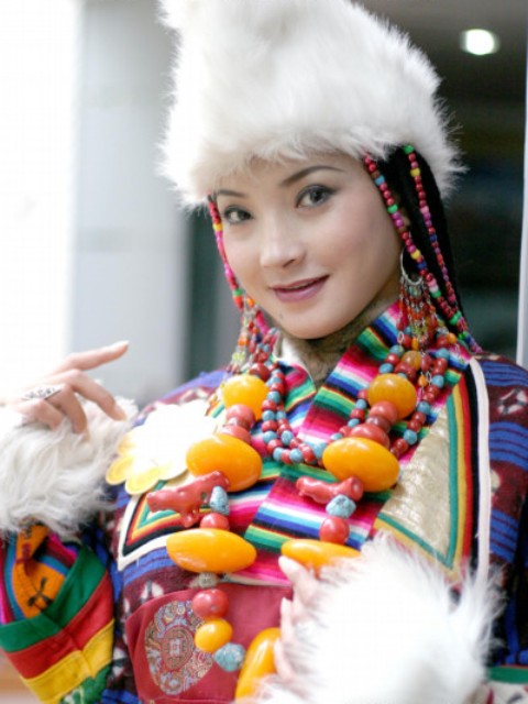 <em>中国</em>的<em>少数民族美女</em>-越语爱好者-北海365网(b