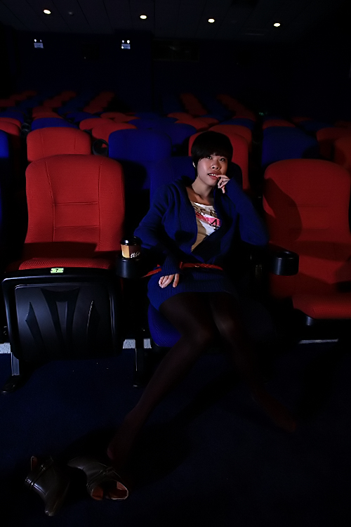 一个人的电影院-人像摄影-北海365网(beihai36