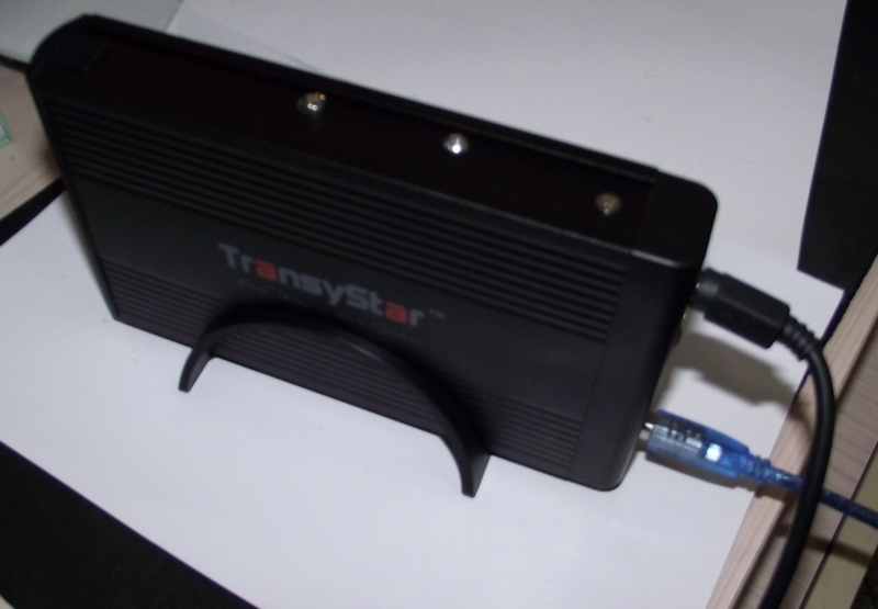 双核CPU2G内存独显电脑主机1300元(实物图)